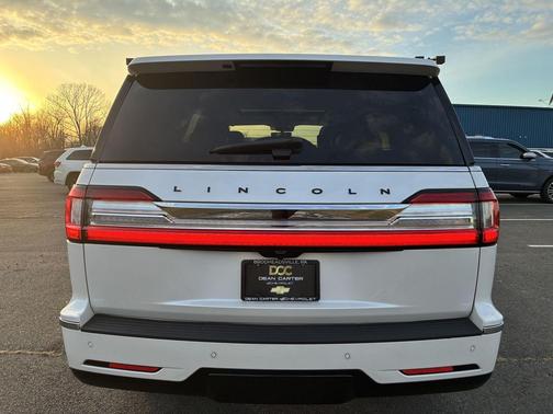 2018 Lincoln Navigator Black Label