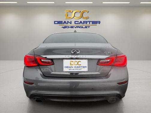 2017 INFINITI Q70 3.7X