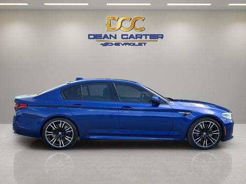 Marina Bay Blue Metallic 2019 BMW M5 Base
