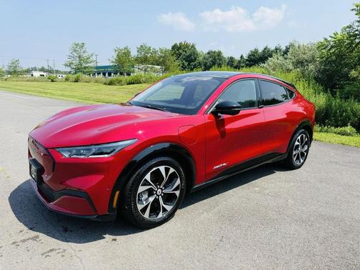 2021 Ford Mustang Mach-E Premium