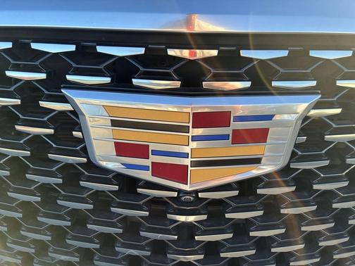 2022 Cadillac Escalade ESV Premium Luxury