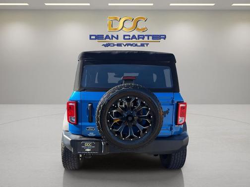 Velocity Blue Metallic 2022 Ford Bronco Base