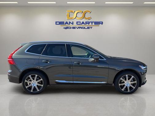 GRAY 2021 Volvo XC60 Recharge Plug-In Hybrid T8 Inscription Expression