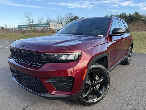2023 Jeep Grand Cherokee Altitude