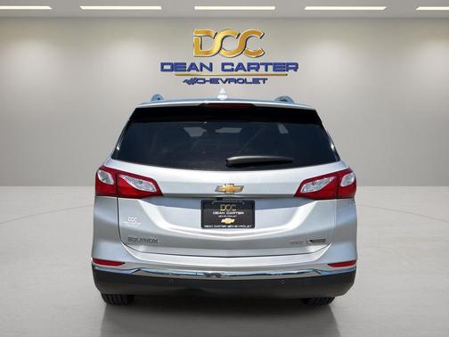 Silver Ice Metallic 2018 Chevrolet Equinox Premier