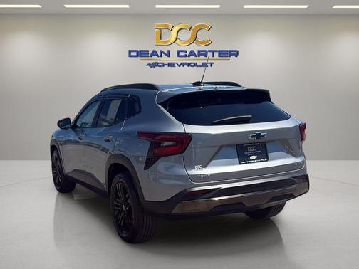Sterling Gray Metallic 2024 Chevrolet Trax FWD ACTIV