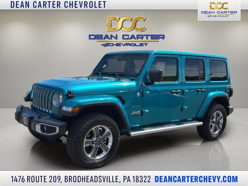 Bikini Pearlcoat 2019 Jeep Wrangler Unlimited Sahara