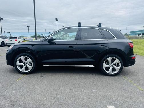 2021 Audi Q5 45 Prestige