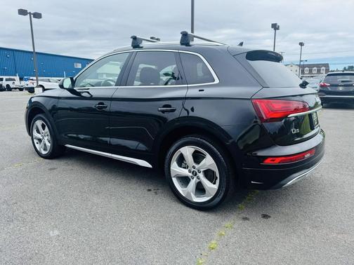 2021 Audi Q5 45 Prestige