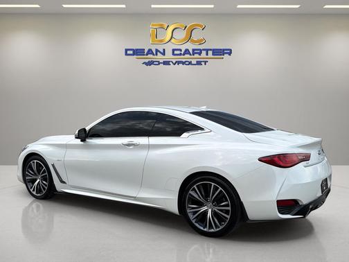 Majestic White 2018 INFINITI Q60 3.0T LUXE