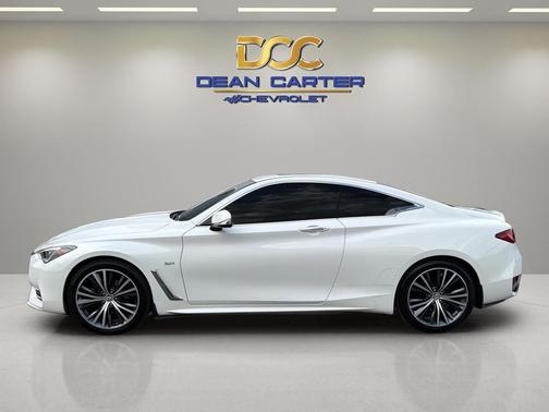 Majestic White 2018 INFINITI Q60 3.0T LUXE