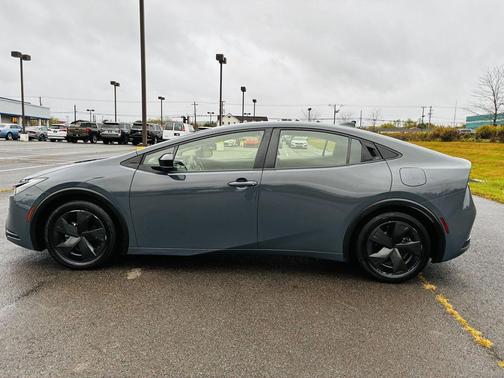 2023 Toyota Prius Limited