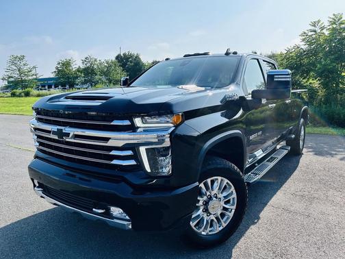 2022 Chevrolet Silverado 2500 High Country