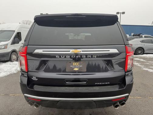 2023 Chevrolet Suburban Premier
