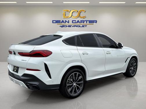 2022 BMW X6 xDrive40i