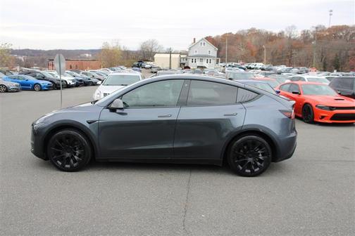 2021 Tesla Model Y Long Range Dual Motor All-Wheel Drive