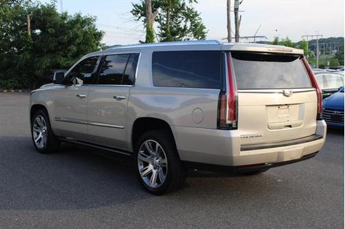 2015 Cadillac Escalade ESV Premium
