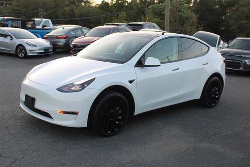2022 Tesla Model Y Performance Dual Motor All-Wheel Drive