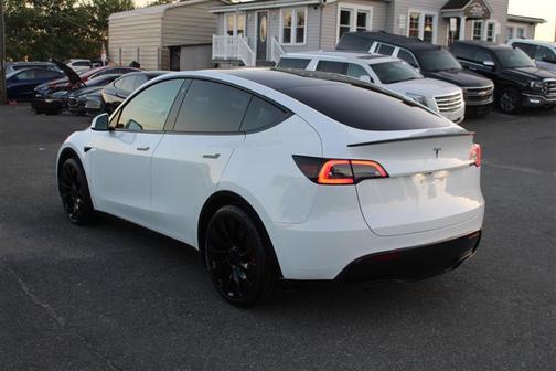 2022 Tesla Model Y Performance Dual Motor All-Wheel Drive