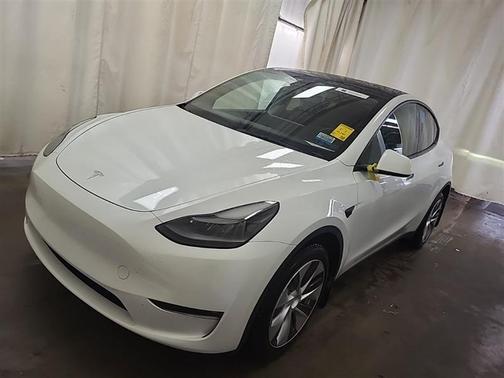 2023 Tesla Model Y Long Range Dual Motor All-Wheel Drive