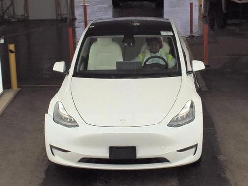 2021 Tesla Model Y Long Range Dual Motor All-Wheel Drive