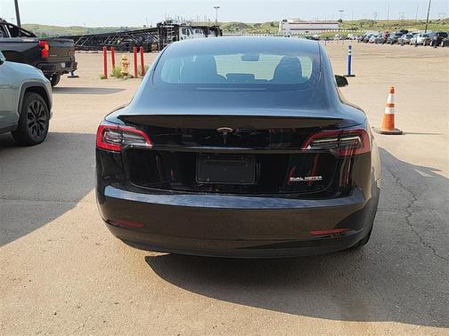 2023 Tesla Model 3 Performance