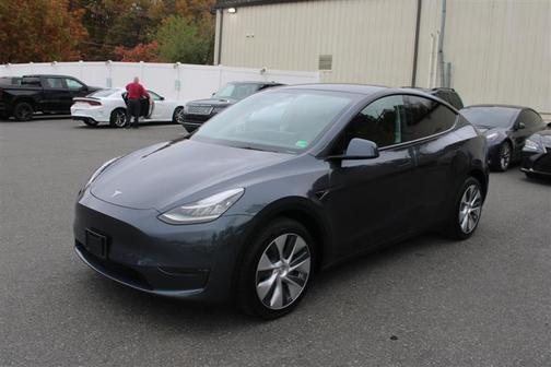 2023 Tesla Model Y Long Range Dual Motor All-Wheel Drive