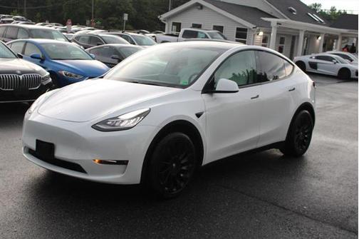 2021 Tesla Model Y Long Range Dual Motor All-Wheel Drive