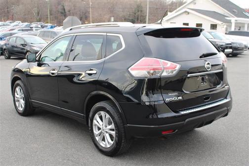 2015 Nissan Rogue SV