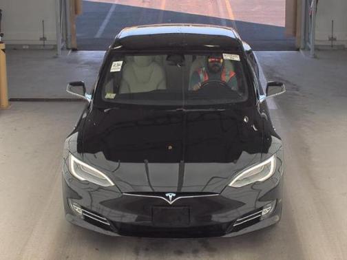 2020 Tesla Model S Long Range