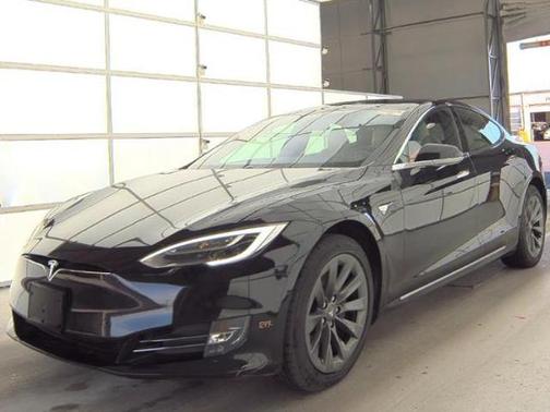 2020 Tesla Model S Long Range
