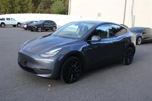 2022 Tesla Model Y Long Range Dual Motor All-Wheel Drive