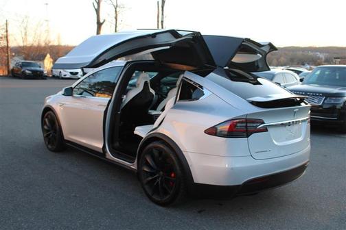 2016 Tesla Model X P90D