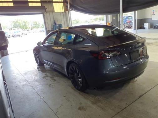 2022 Tesla Model 3 Performance