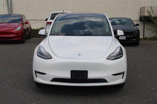 2022 Tesla Model Y Long Range Dual Motor All-Wheel Drive