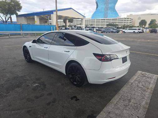 2023 Tesla Model 3 Standard Range