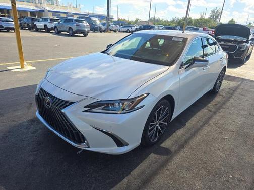 2024 Lexus ES 350 Base