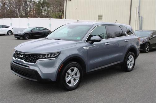 2023 Kia Sorento LX