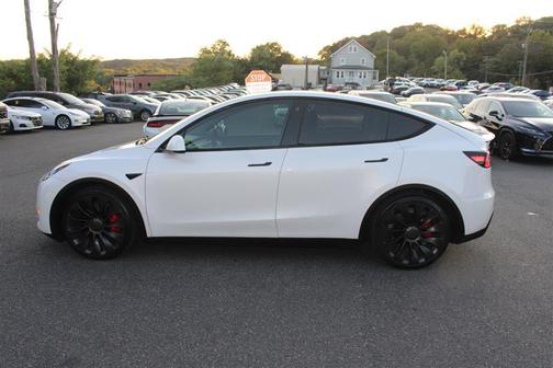 2022 Tesla Model Y Performance Dual Motor All-Wheel Drive