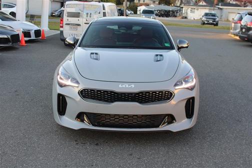 2022 Kia Stinger GT2