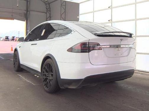2021 Tesla Model X Long Range Dual Motor All-Wheel Drive