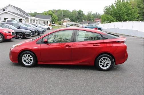 2017 Toyota Prius Two