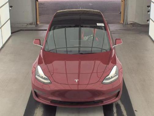 2019 Tesla Model 3 Mid Range