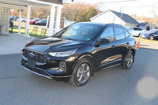 2023 Ford Escape ST-Line Select