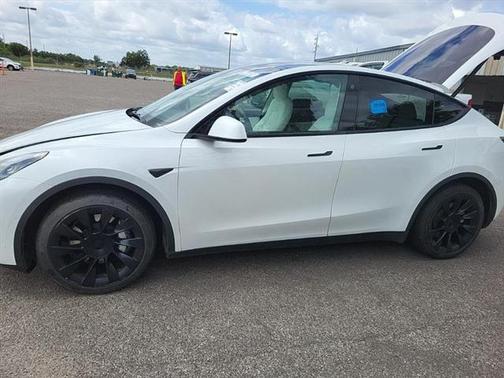 2021 Tesla Model Y Long Range Dual Motor All-Wheel Drive