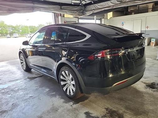 2019 Tesla Model X Long Range