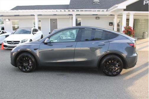 2021 Tesla Model Y Long Range Dual Motor All-Wheel Drive