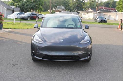 2021 Tesla Model Y Long Range Dual Motor All-Wheel Drive
