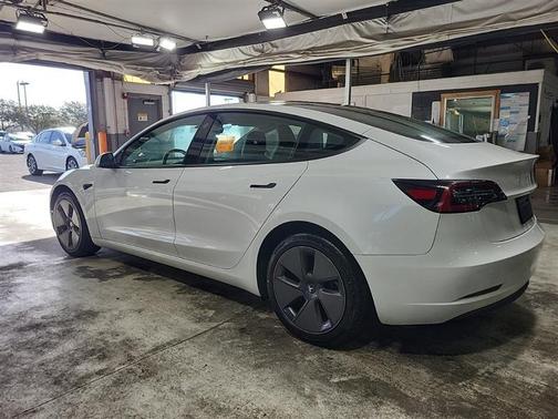 2023 Tesla Model 3 Standard Range