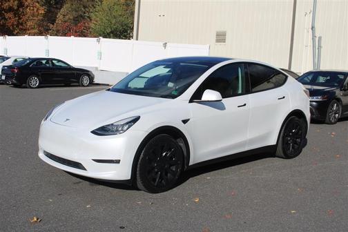 2023 Tesla Model Y Long Range Dual Motor All-Wheel Drive